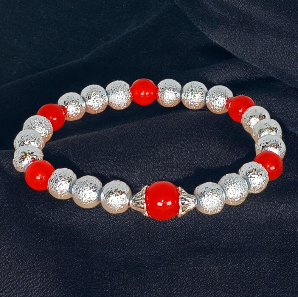 Red Jade & Silver Metallic Beaded Bracelet Y2K Soft Goth Office Siren Corpcore